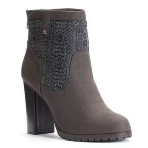 Juicy Contour Cable Knit High Heel Sweater Ankle Boots 7.5